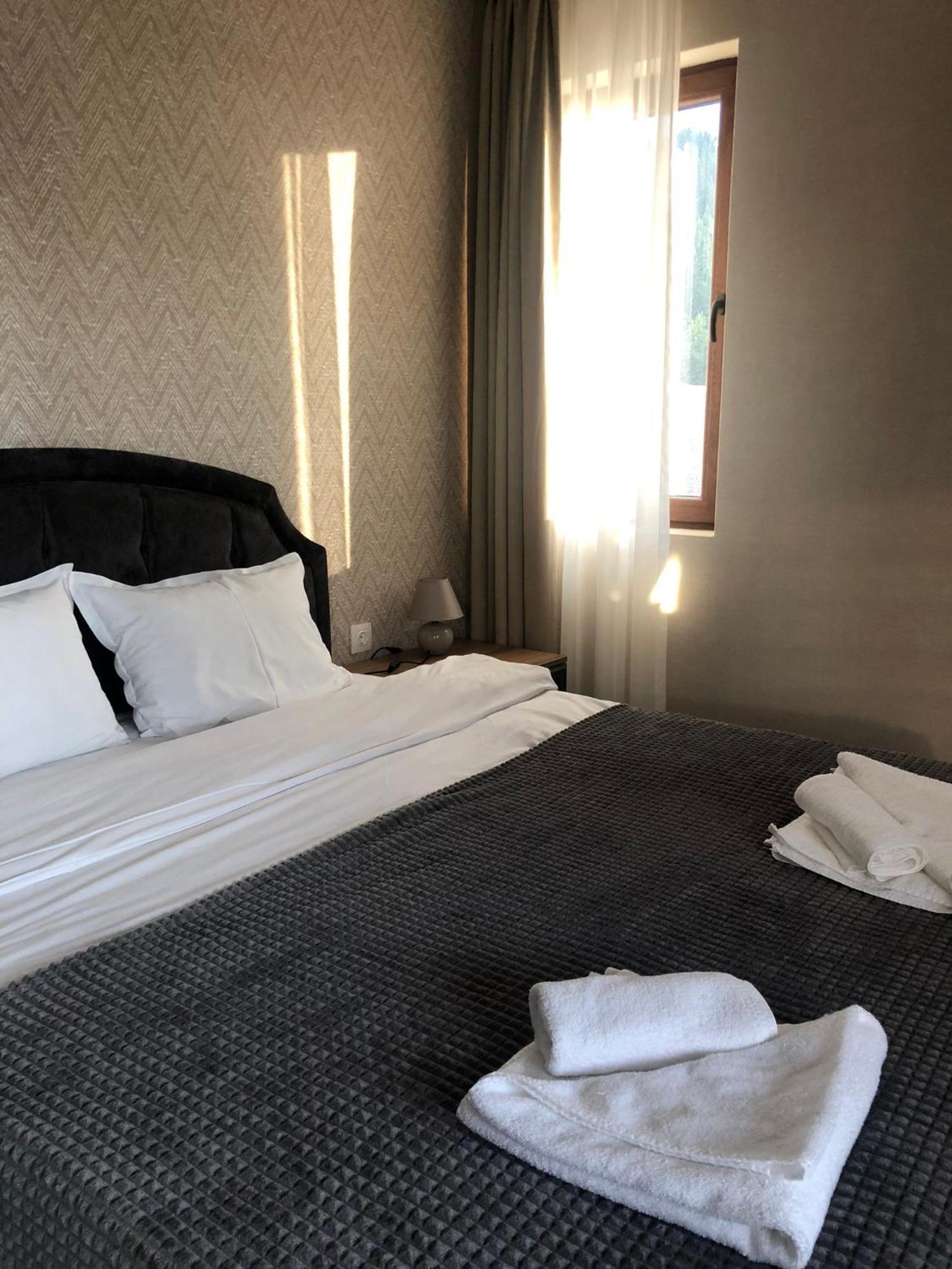 Luxury Aparthotel Studenets 팜포로보 외부 사진